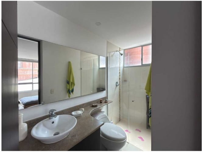 Apartamento de 3 alcobas en venta en Camino Verde, Envigado, 82 m² · foto 12 de 18