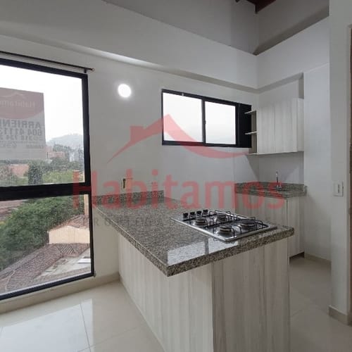 Apartaestudio en arriendo en Belén, Medellín, 28 m² · foto 2 de 10