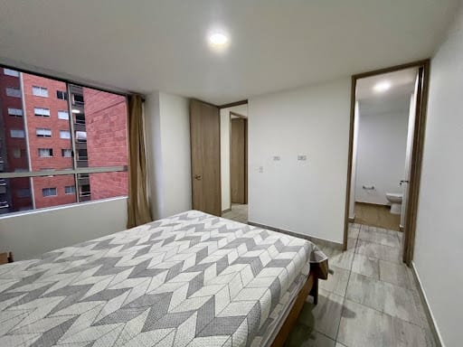 Apartamento de 3 alcobas en venta en Belén Rincón, Medellín, 81 m² · foto 13 de 22