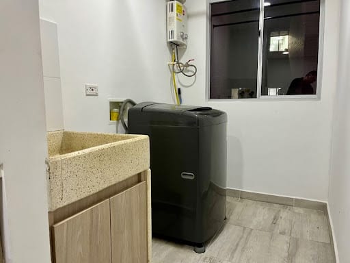Apartamento de 3 alcobas en venta en Belén Rincón, Medellín, 81 m² · foto 22 de 22