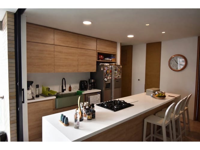 Apartamento de 3 alcobas en venta en Los Balsos, Medellín, 180 m² · foto 3 de 15