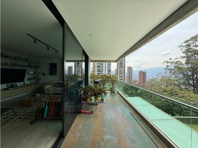 Apartamento de 3 alcobas en venta en Los Balsos, Medellín, 180 m² · foto 6 de 15