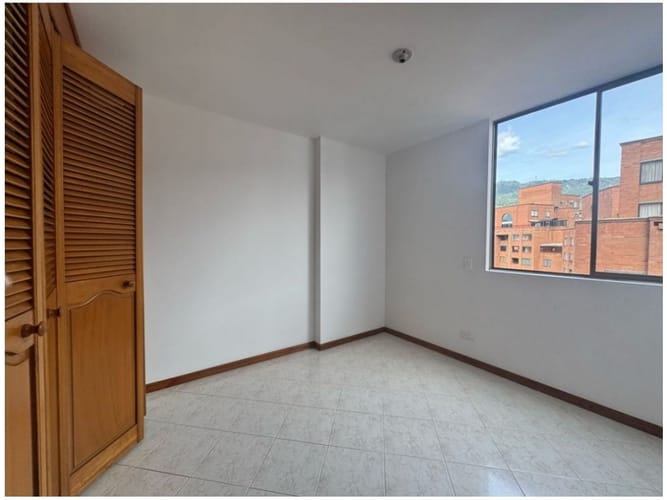 Apartamento de 3 alcobas en venta en Las Vegas, Envigado, 97 m² · foto 8 de 13