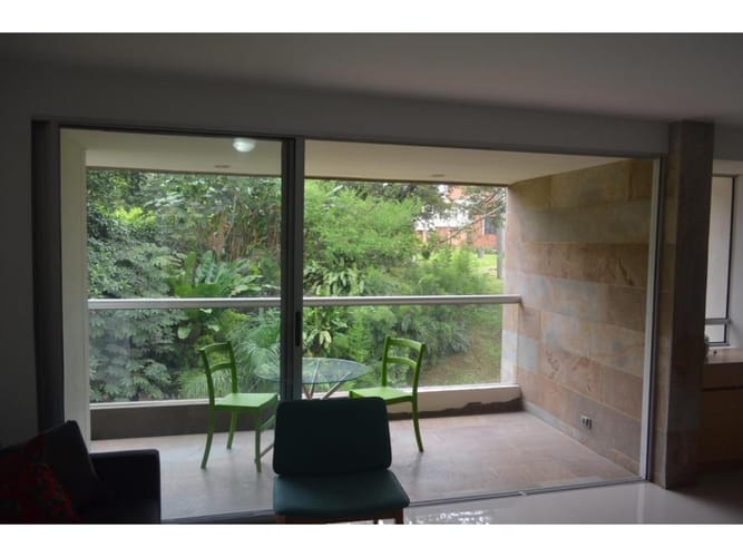 Apartamento de 3 alcobas en arriendo en Cristales, Cali, 100 m² · foto 2 de 24
