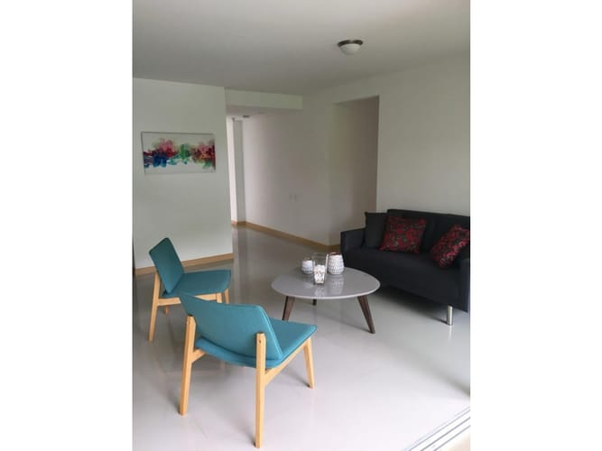 Apartamento de 3 alcobas en arriendo en Cristales, Cali, 100 m² · foto 12 de 24