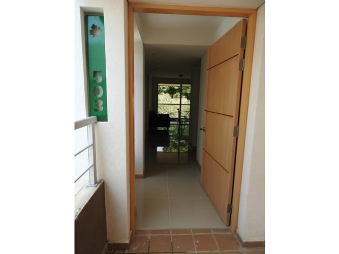 Apartamento de 3 alcobas en arriendo en Cristales, Cali, 100 m² · foto 19 de 24