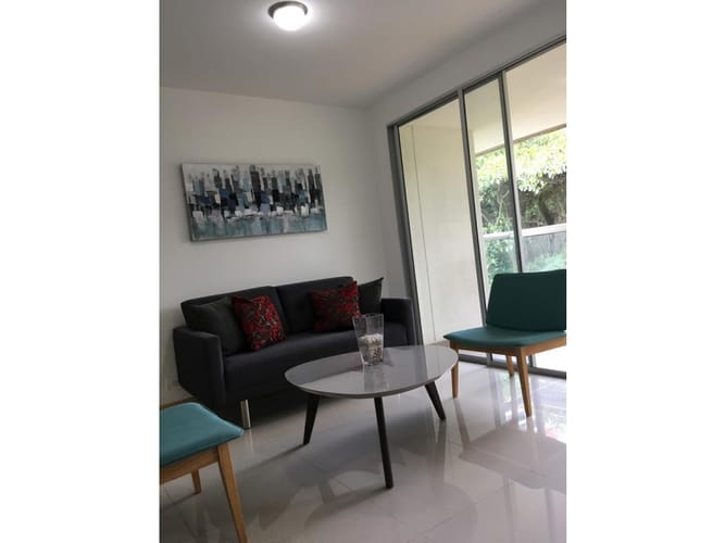 Apartamento de 3 alcobas en arriendo en Cristales, Cali, 100 m² · foto 23 de 24