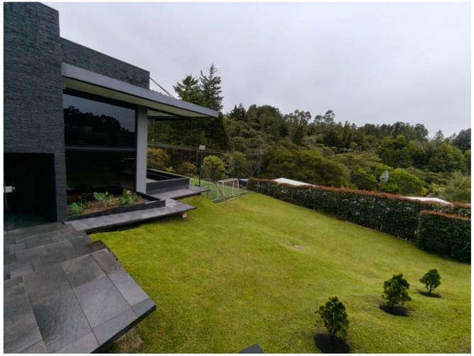 Casa de 6 alcobas en venta en Vía Las Palmas, Envigado · foto 2 de 22