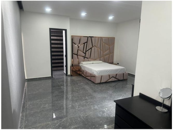 Casa de 6 alcobas en venta en Vía Las Palmas, Envigado · foto 10 de 22