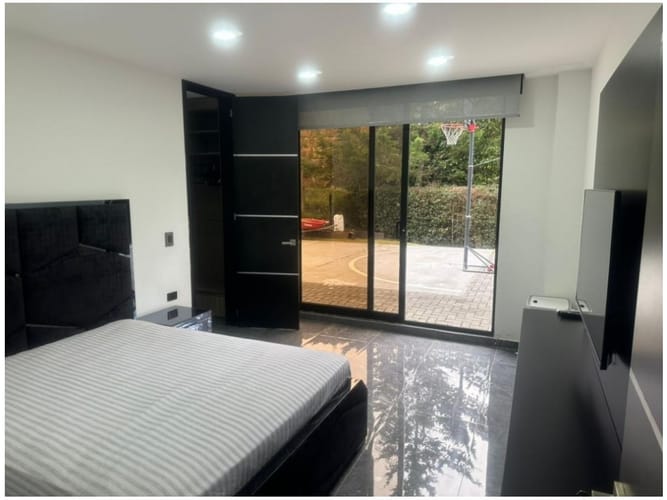 Casa de 6 alcobas en venta en Vía Las Palmas, Envigado · foto 13 de 22