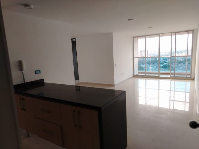 Apartamento de 3 alcobas en arriendo en Casco Antiguo - Floridablanca, Floridablanca, 96 m² · foto 8 de 13