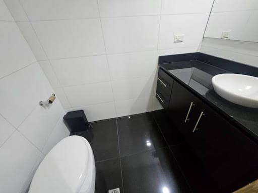 Oficina en arriendo en El Castillo, Medellín, 65 m² · foto 22 de 22