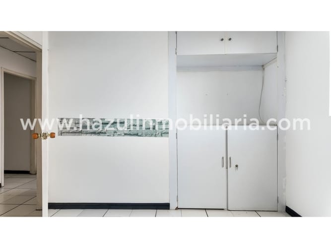 Apartamento de 3 alcobas en arriendo en El Centro, Manizales, 120 m² · foto 2 de 8