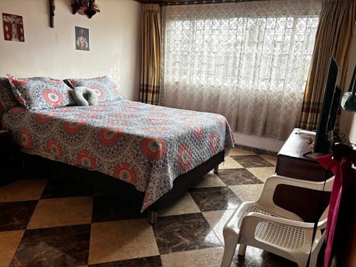 Casa de 4 alcobas en venta en Modelo Norte, Bogotá, 133 m² · foto 18 de 24