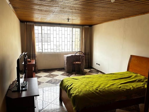 Casa de 4 alcobas en venta en Modelo Norte, Bogotá, 133 m² · foto 22 de 24