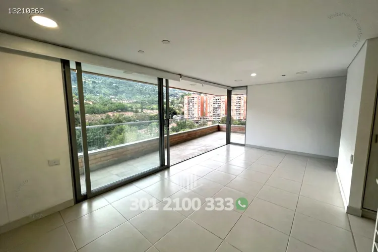 Apartamento de 3 alcobas en arriendo en Cumbres, Envigado, 110 m² · foto 2 de 24