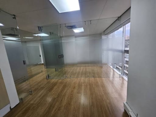 Oficina en arriendo en El Castillo, Medellín, 65 m² · foto 13 de 18