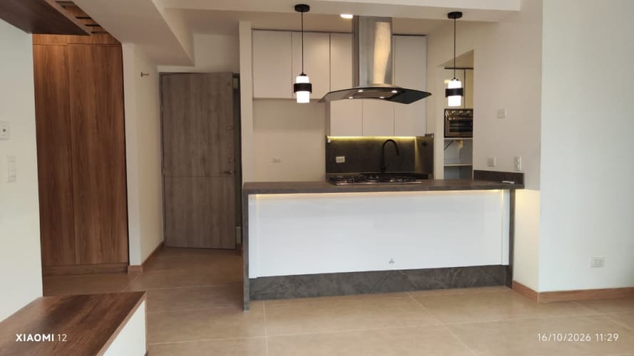 Apartamento de 3 alcobas en arriendo en Ciudad Del Río, Medellín, 80 m² · foto 3 de 18