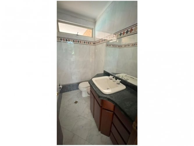 Casa de 4 alcobas en venta en Las Lomas No.2, Medellín, 281 m² · foto 13 de 13
