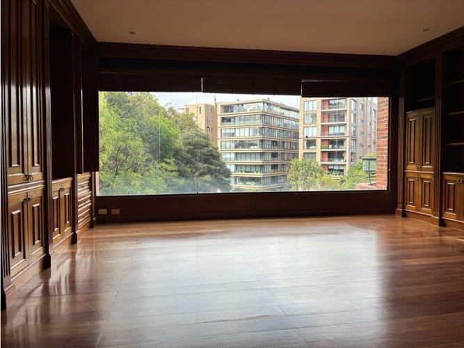 Apartamento de 4 alcobas en venta en La Cabrera, Bogotá, 440 m² · foto 9 de 24