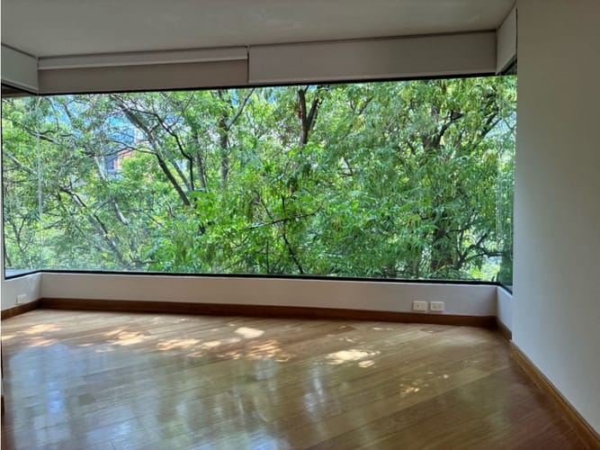 Apartamento de 4 alcobas en venta en La Cabrera, Bogotá, 440 m² · foto 12 de 24