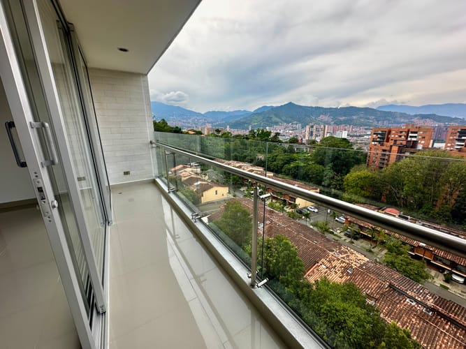 Apartamento de 3 alcobas en arriendo en La Cuenca, Envigado, 80 m² · foto 14 de 16