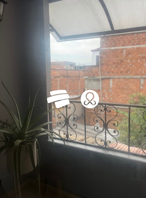 Apartamento de 3 alcobas en venta en Manrique Central, Medellín, 70 m² · foto 7 de 8