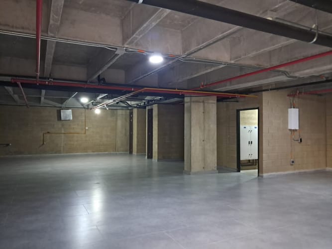 Local en arriendo en Laureles, Medellín, 470 m² · foto 8 de 8