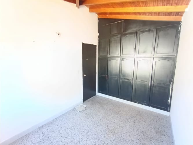 Apartamento de 3 alcobas en arriendo en Playa Rica, Bello, 45 m² · foto 4 de 12