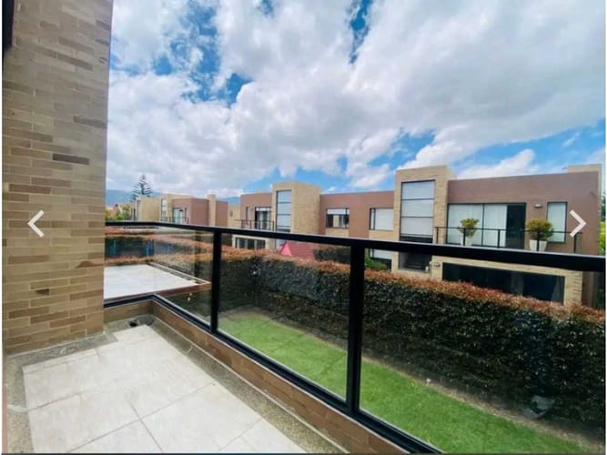 Casa de 3 alcobas en arriendo en Chuntame, Cajicá, 200 m² · foto 14 de 16