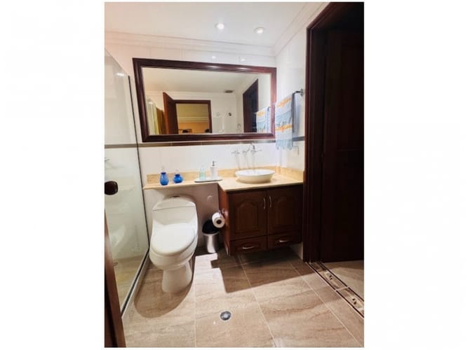 Casa de 3 alcobas en venta en La Florida, Medellín, 266 m² · foto 18 de 24