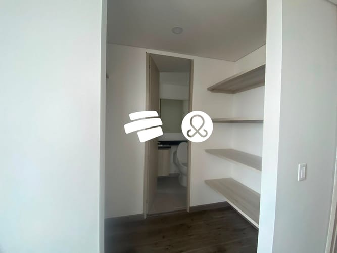 Apartamento de 2 alcobas en venta en Centro Internacional, Bogotá · foto 8 de 24