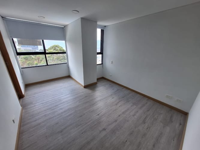 Apartamento de 3 alcobas en arriendo en El Poblado, Medellín, 75 m² · foto 14 de 15