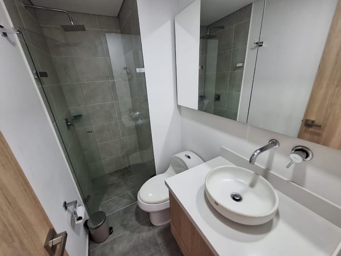 Apartamento de 3 alcobas en arriendo en El Poblado, Medellín, 75 m² · foto 15 de 15