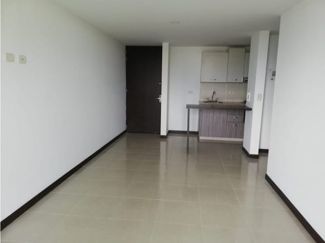 Apartamento de 3 alcobas en arriendo en Avenida 19 Norte, Armenia, 83 m² · foto 4 de 20