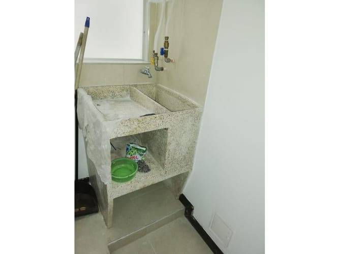 Apartamento de 3 alcobas en arriendo en Avenida 19 Norte, Armenia, 83 m² · foto 8 de 20
