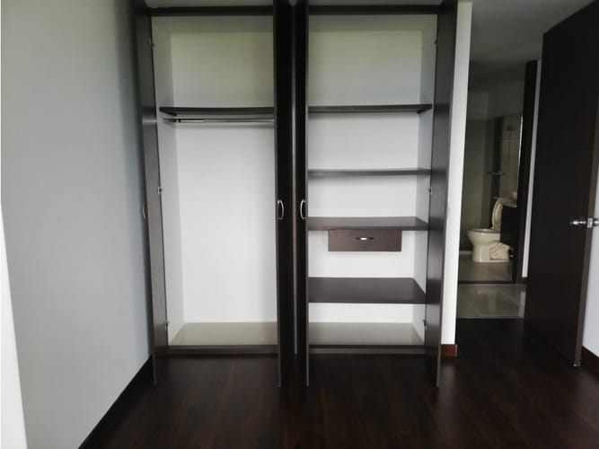 Apartamento de 3 alcobas en arriendo en Avenida 19 Norte, Armenia, 83 m² · foto 11 de 20