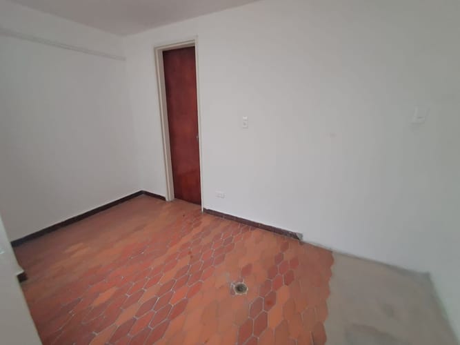 Apartamento de 3 alcobas en arriendo en Laureles, Medellín, 100 m² · foto 8 de 19