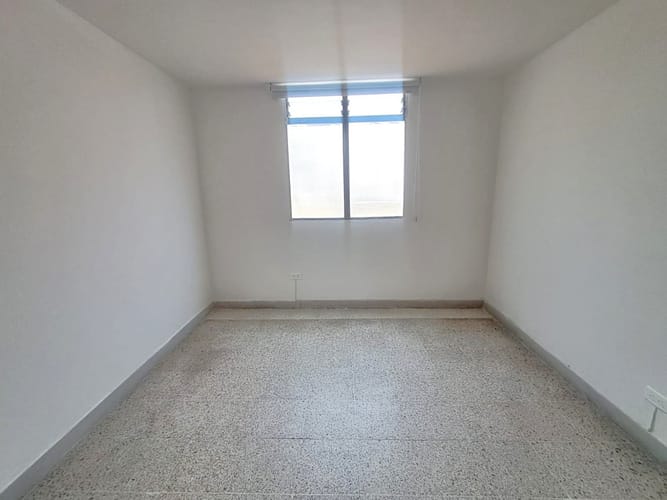 Apartamento de 3 alcobas en arriendo en Laureles, Medellín, 100 m² · foto 14 de 19