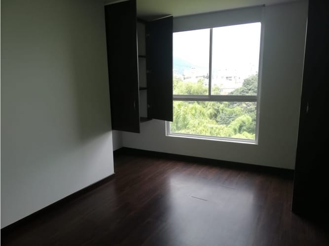 Apartamento de 3 alcobas en arriendo en Avenida 19 Norte, Armenia, 83 m² · foto 16 de 20