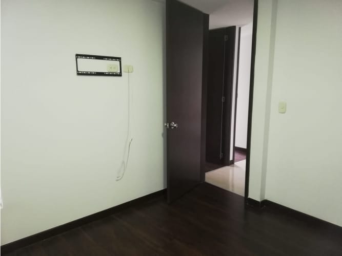 Apartamento de 3 alcobas en arriendo en Avenida 19 Norte, Armenia, 83 m² · foto 17 de 20