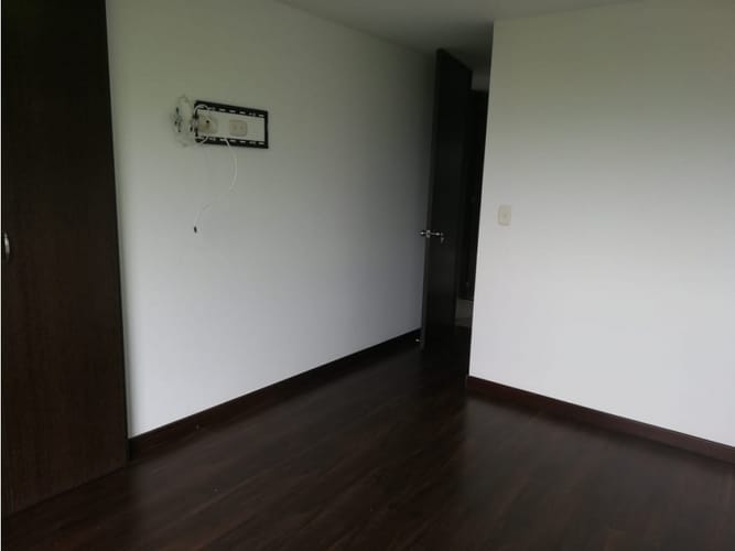 Apartamento de 3 alcobas en arriendo en Avenida 19 Norte, Armenia, 83 m² · foto 19 de 20