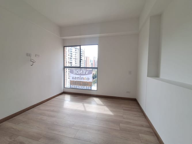 Apartamento de 3 alcobas en venta en Tres Esquinas, Sabaneta, 78 m² · foto 9 de 21