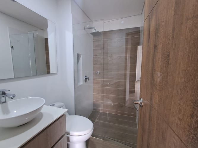 Apartamento de 3 alcobas en venta en Tres Esquinas, Sabaneta, 78 m² · foto 11 de 21
