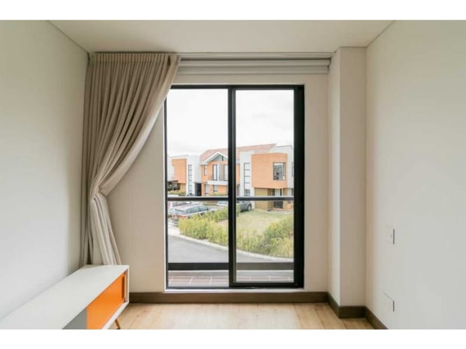 Casa de 3 alcobas en arriendo en Calahorra, Cajicá, 164 m² · foto 19 de 21