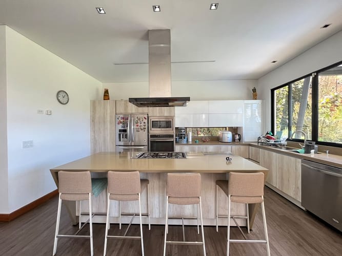 Casa de 4 alcobas en venta en Vía Las Palmas, Envigado, 436 m² · foto 6 de 20