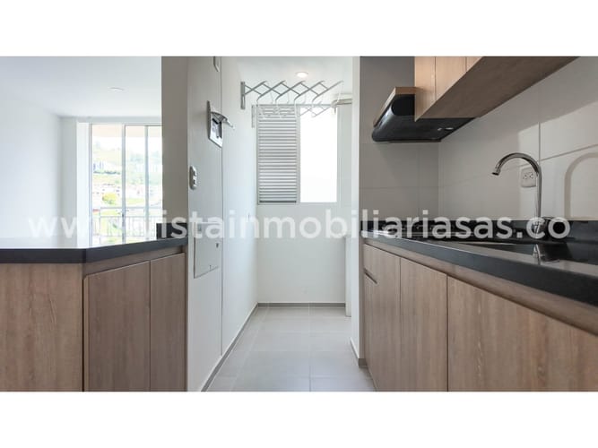 Apartamento de 3 alcobas en arriendo en Cerro De Oro, Manizales, 65 m² · foto 2 de 15