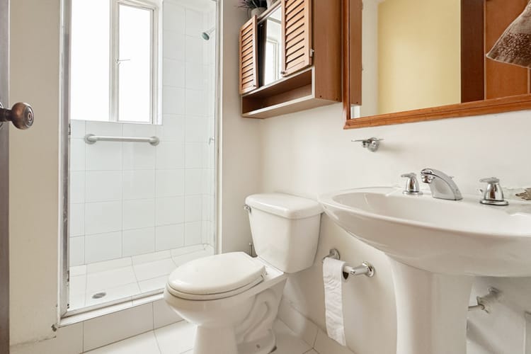 Apartamento de 3 alcobas en venta en Chico, Bogotá, 245 m² · foto 22 de 23