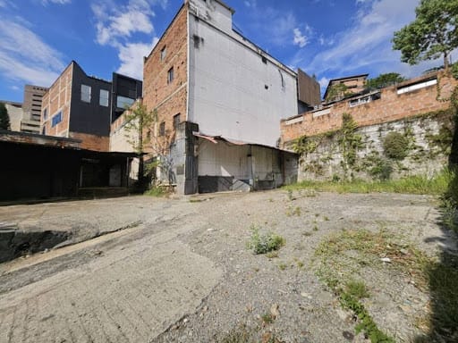 Local en arriendo en Manila, Medellín, 600 m² · foto 5 de 24