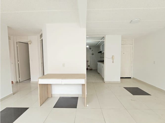 Apartamento de 3 alcobas en venta en Gran Granada, Bogotá, 66 m² · foto 5 de 22